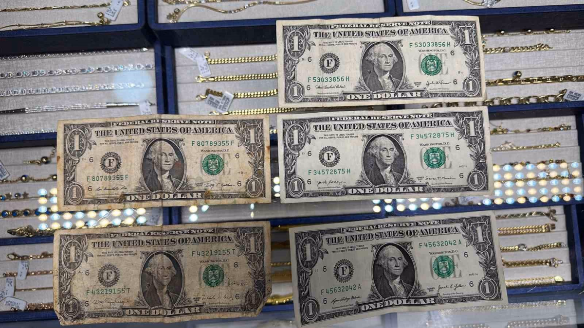 Kuyumcu Kasasından F Serisi 1 Dolar Çıktı