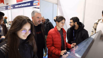 Pursaklar'da Bilim Şenliği Coşkusu Yaşandı