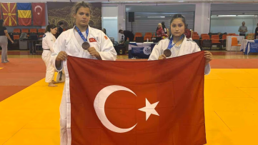 Salihlili Judocular Yunanistan'da Madalya Kazandı