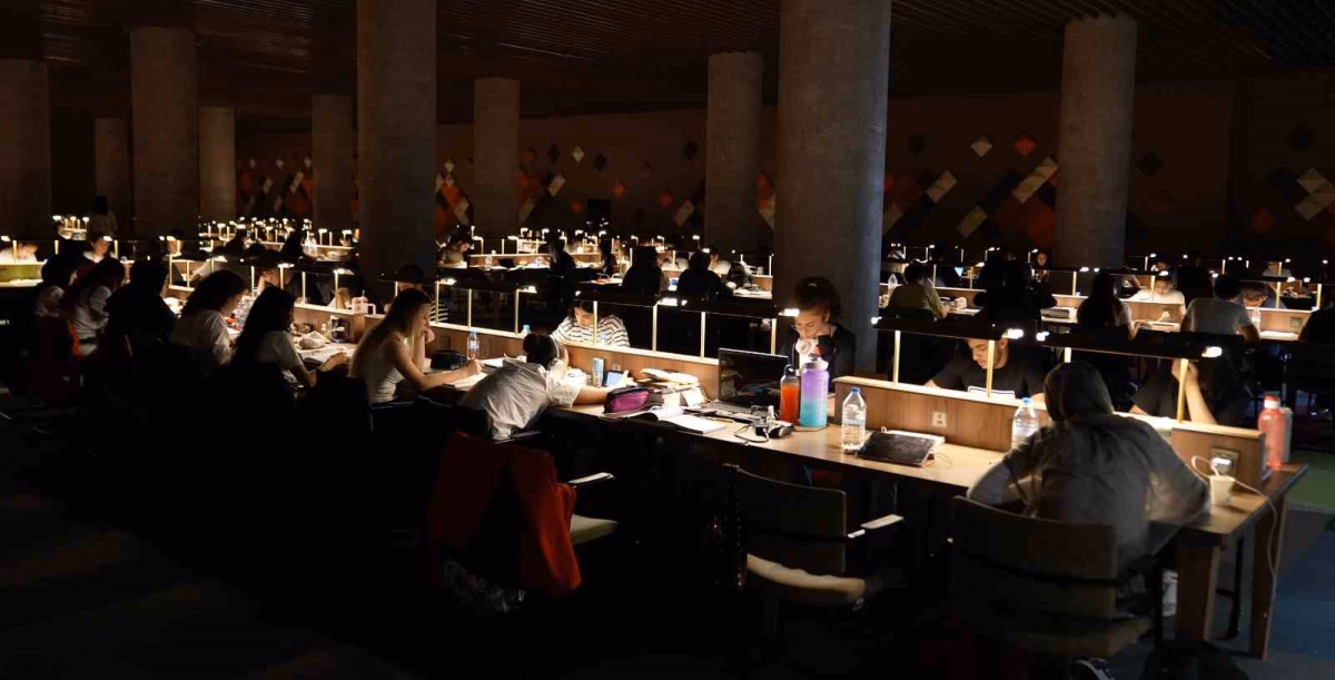 Şehitkamil'de Gençlere Eğitim Desteği
