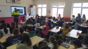 Türkeli'de öğrencilere trafik güvenliği eğitimi