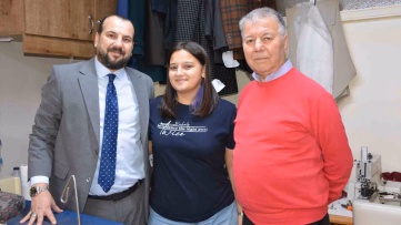 Üç kuşak aynı dükkanda terzilik yapıyor