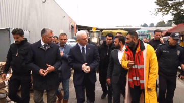 Vali Gül Kemerburgaz'da Selzedeleri Dinledi