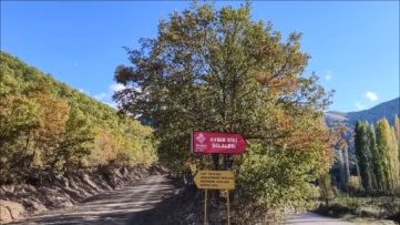 Aygırdibi Şelalesi Sonbaharda Sakinliğe Büründü
