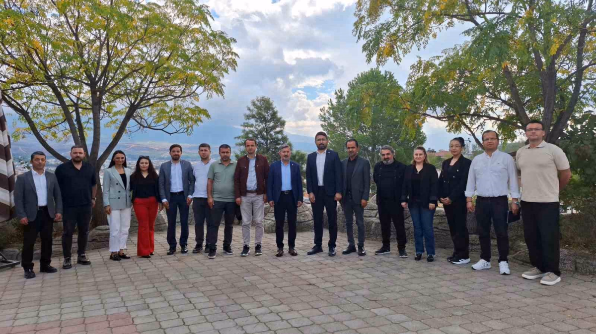 Eğitim-Bir-Sen Muğla’da delegelerle buluştu
