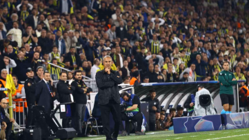 Fenerbahçe Maçında İsmail Kartal'a İstifa Tezahüratı