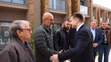 Gökçeada Kaymakamı Muhtarlarla Bir Araya Geldi
