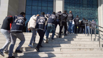 Kırıkkale'de uyuşturucu ve fuhuş operasyonu: 35 gözaltı