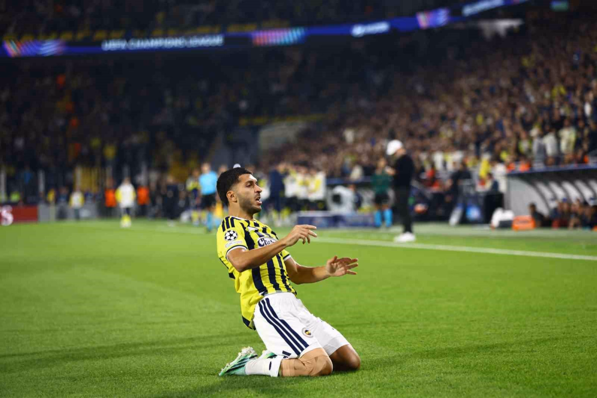 Oğuz Aydın Şampiyonlar Ligi'nde golle tanıştı