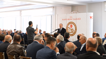 Vali Dallı'dan Muhtarlar Günü Yemeği