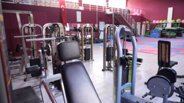Yenişehir Belediyesi Kadın Spor Salonu Açıldı