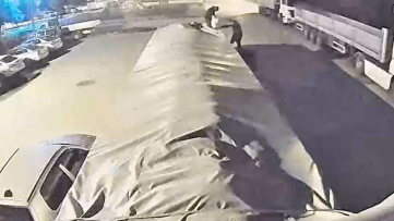 Aksaray’da Mopedlerle Bir Ton Şeker Çaldılar