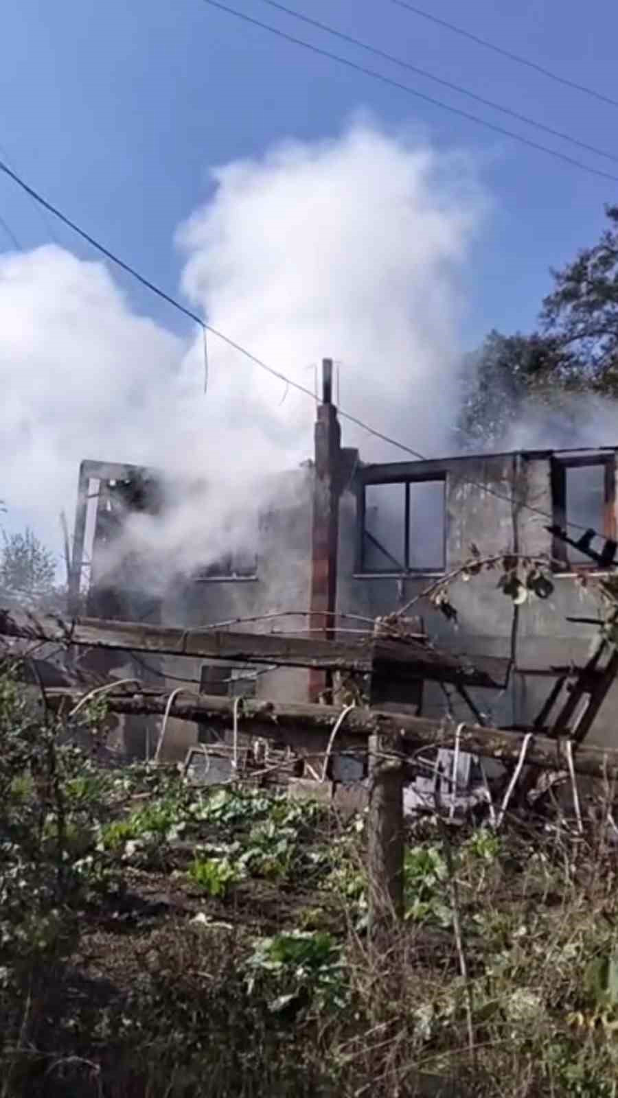 Bolu'da Yayla Evinde Çıkan Yangın Söndürüldü
