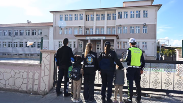 Erzincan'da okul çevrelerinde güvenlik denetimi yapıldı