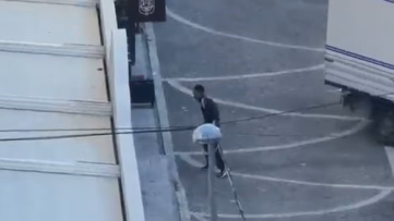 Esenyurt'ta kuyumcuya silahlı saldırı: 1 yaralı