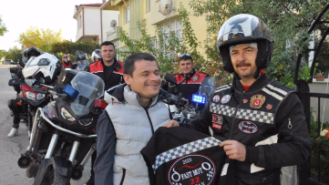 Görme Engelli Sezgin'in Motosiklet Hayali Gerçekleşti
