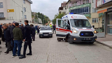 Hanönü pazarında otomobilin çarptığı kadın yaralandı