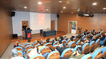 İnegöl Belediyesi'nde personele yapay zeka eğitimi