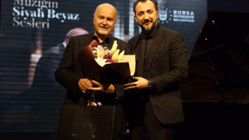 İtalyan Piyanist Antonio Di Cristofano Bursa'da Sahne Aldı