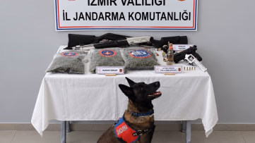 İzmir'de Uyuşturucu Operasyonu: 10 Gözaltı