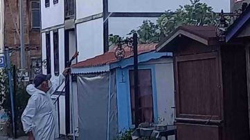 Muhtar Tulumunu Giydi İlaçlama Yaptı