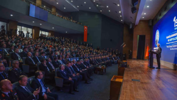 ODTÜ Rektörü Yozgatlıgil'e Siber Güvenlik Ödülü