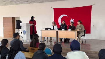 Patnos'ta kariyer günleri etkinliği düzenlendi