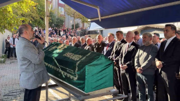 Sel Felaketinde Hayatını Kaybeden Defnedildi