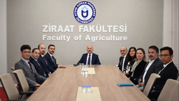 Aydın Valisi Varol, ADÜ Ziraat Fakültesini İnceledi