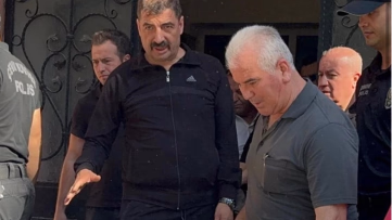 Başkan Dönmez'in Yargılandığı Dava Ertelendi