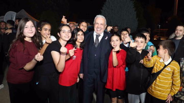 Başkan Şadi Özdemir Akçalar'da Vatandaşlarla Buluştu