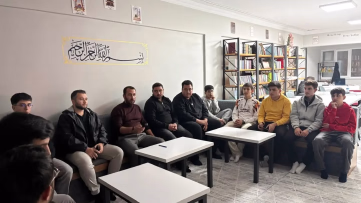 Bayburt’ta gençler Aliya İzzetbegoviç’i andı