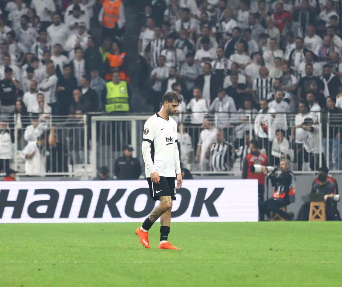 Beşiktaş Crystal Palace ile 2-2 Berabere Kaldı