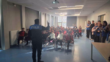 Bilecik'te öğrencilere akran zorbalığı eğitimi