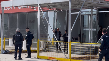 Bursa'da alacak iddiasıyla satış ofisine saldırı