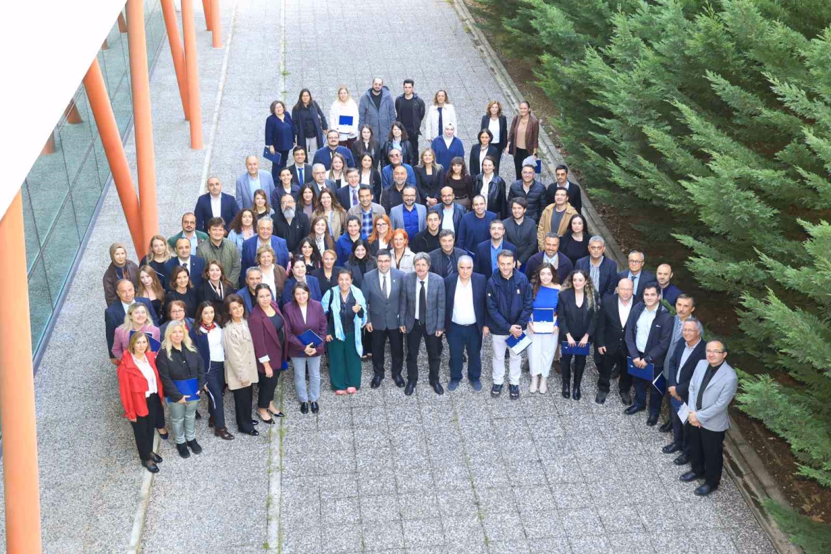 BUÜ'de akademik başarılar masaya yatırıldı