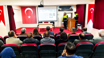 Çemişgezek'te Servis Şoförlerine Trafik Eğitimi