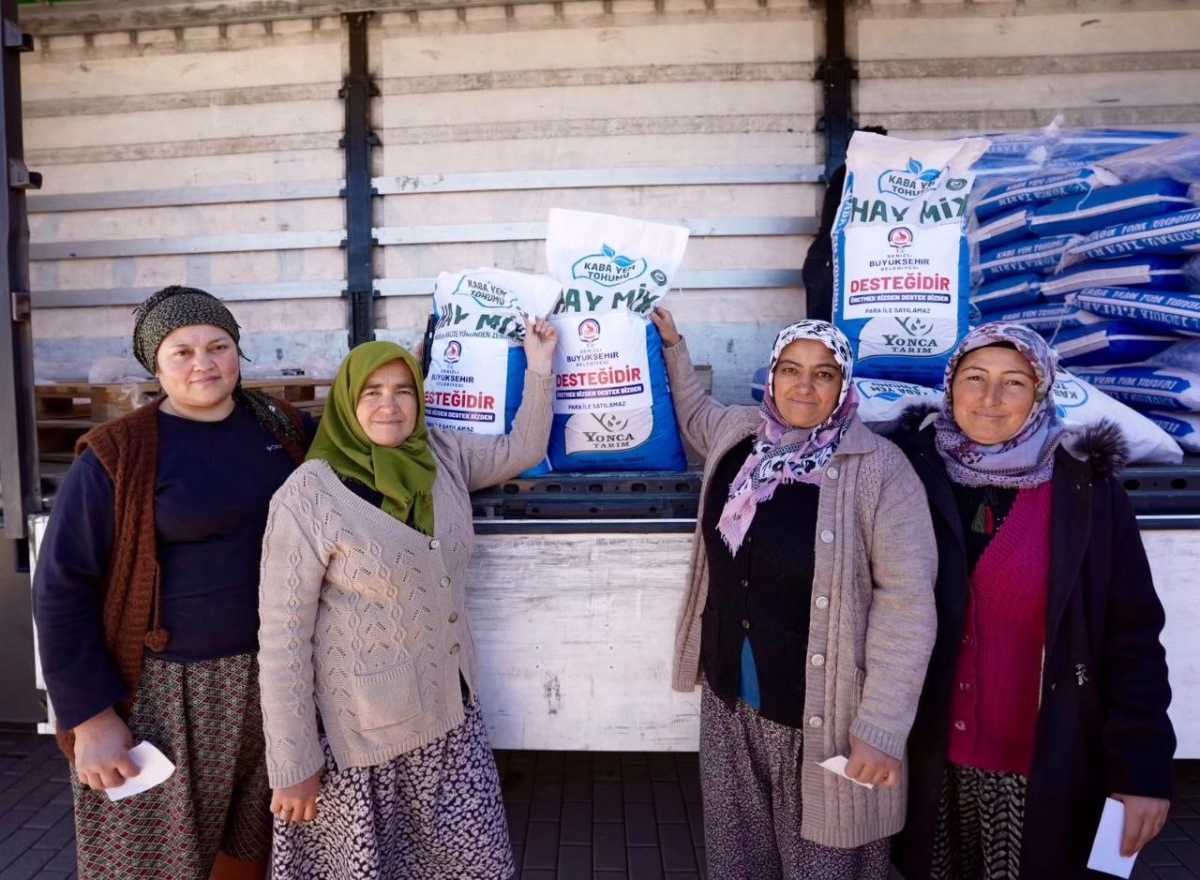 Denizli'de Üreticilere 170 Ton Tohum Desteği