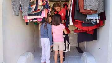 Efeler Belediyesi İhtiyaç Sahiplerine Ulaşıyor