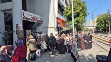 Eskişehir'de Mukaddes Emanetler Sergisine Büyük İlgi