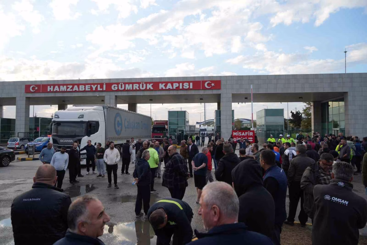 Hamzabeyli Sınır Kapısı'nda Tır Şoförlerinden Eylem