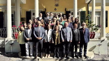 İzmir'de Muhtarlar ve Elektrik Şirketinden Buluşma