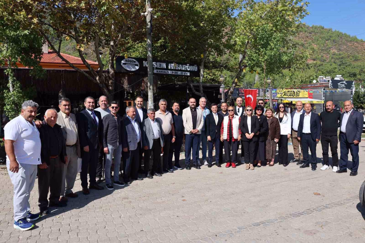 Marmaris Belediye Başkanı Ünlü Muhtarlarla Buluştu