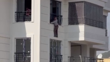 Metrelerce Yüksekte Güvenlik Önlemi Almadan Çalıştı