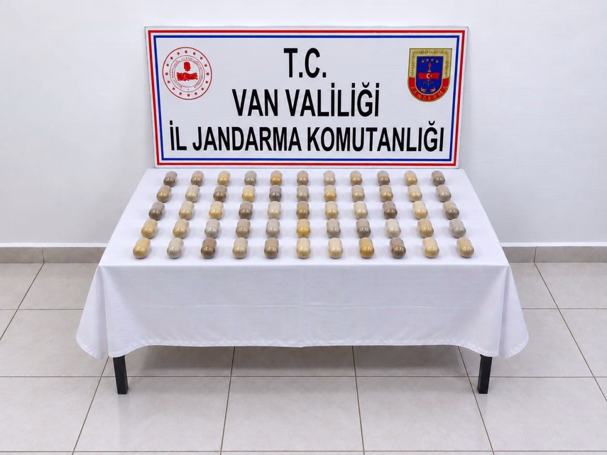 Midesinde 55 Kapsül Metamfetamin Taşıyan Şahıs Tutuklandı