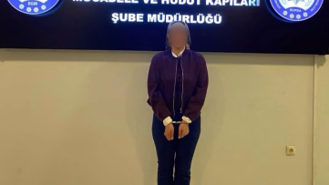 Sahte Avukat Dolandırıcı Sınır Dışı Edildi