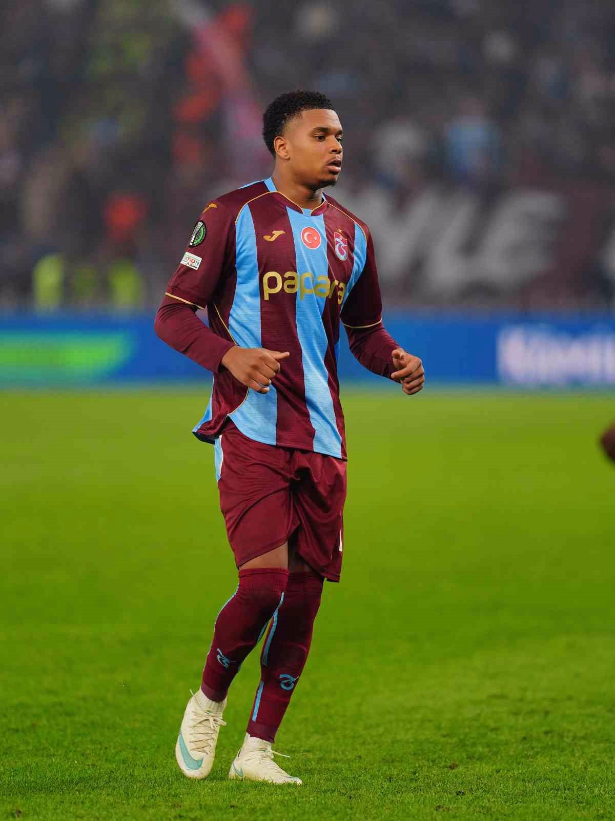 Trabzonspor sahasında Hearts'ı 2-0 mağlup etti