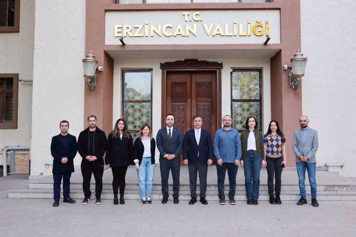 Vali Aydoğdu İletişim Heyetini Kabul Etti