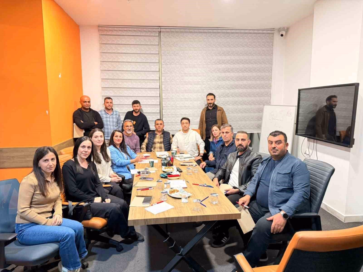 Yazıhan'da Yapay Zekanın Eğitime Etkisi Konuşuldu