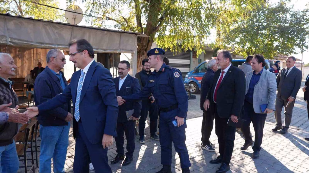 Kaymakam Güldoğan mahalle sakinleriyle bir araya geldi